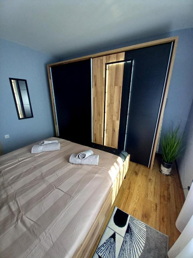 Ferienwohnung Apartman Barbara Pula Exterior foto